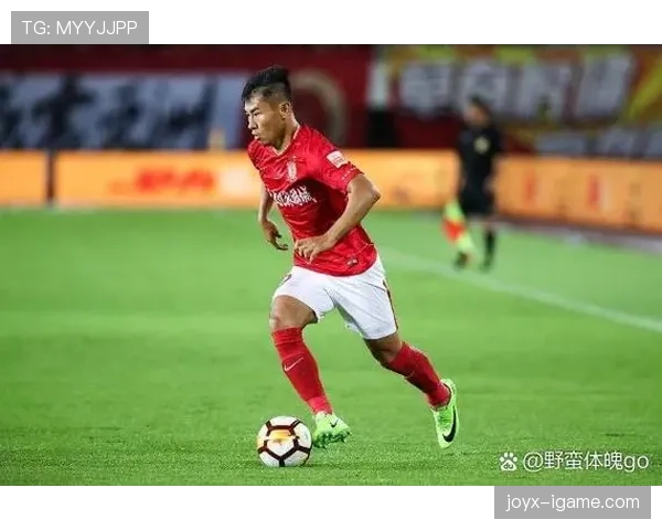 西蒙尼中锋状态回升，出色表现助力球队取得关键胜利